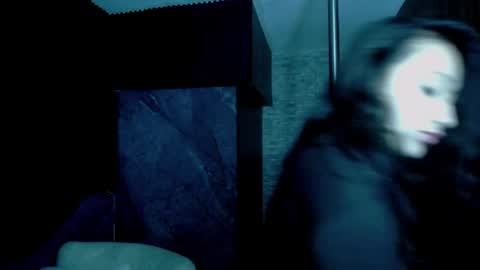 aura_cute_ online show from April 2026 02:51:02 PM