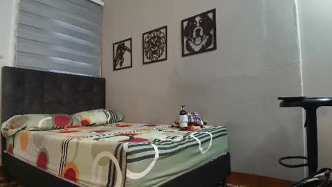 auralis_lux online show from July 2026 12:12:02 PM