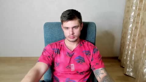 Snapshot of aurelius_x1 chatting on February 2026 09:52:02 PM Maks online show from February 2026 09:52:02 PM