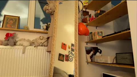 AURIKA OR AURA online show from March 2026 02:55:01 PM