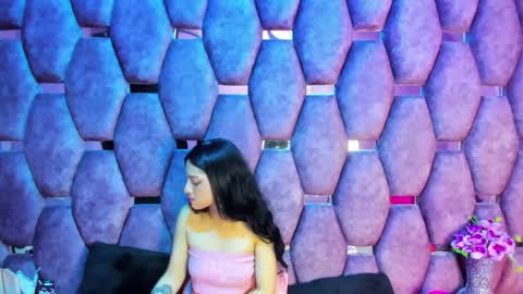 Snapshot of aurora18palmer chatting on October 2025 09:35:02 PM aurora online show from October 2025 09:35:02 PM