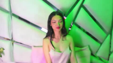 Snapshot of aurora18palmer chatting on February 2026 03:49:02 PM aurora online show from February 2026 03:49:02 PM