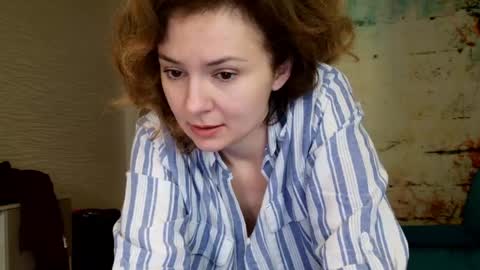 Snapshot of aurora_borealiss chatting on April 2026 04:12:02 PM Aurora online show from April 2026 04:12:02 PM