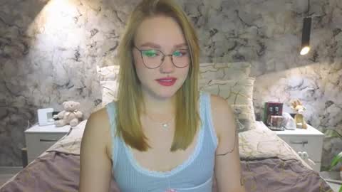 Kate online show from October 2025 05:52:01 PM