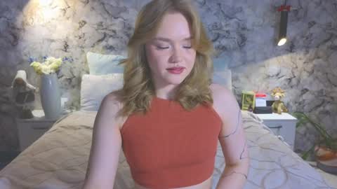 Snapshot of aurora_golden chatting on April 2026 03:12:02 AM Kate online show from April 2026 03:12:02 AM