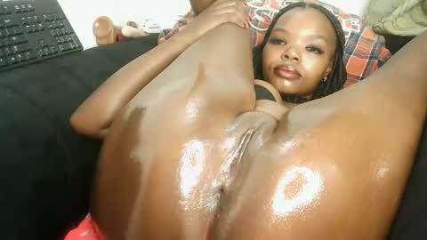 Snapshot of aurora_lightz_1 chatting on April 2026 04:35:01 PM IVY online show from April 2026 04:35:01 PM