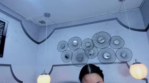 AuroraGracce online show from April 2026 11:47:01 AM