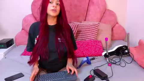 Snapshot of aurorajackson__ chatting on July 2026 08:55:01 PM AURORA online show from July 2026 08:55:01 PM