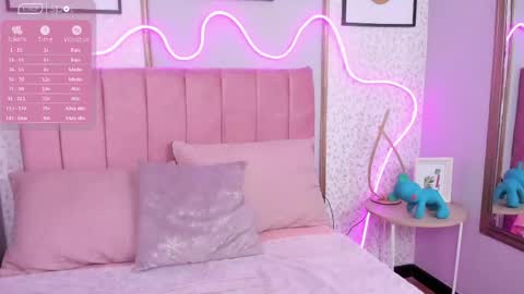 Mariana  online show from May 2026 11:56:01 PM