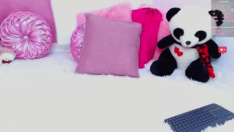 Aurora online show from March 2025 04:28:02 PM