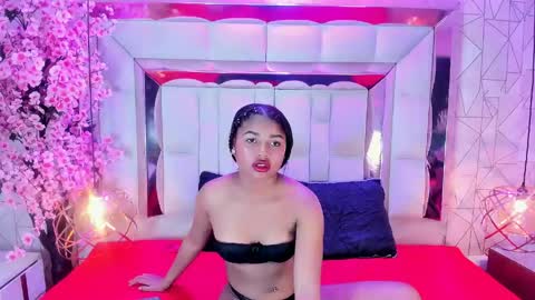 Snapshot of auroravale1 chatting on May 2026 08:18:01 PM Aurora Vale online show from May 2026 08:18:01 PM