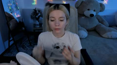 Snapshot of aurorawrenfield chatting on March 2026 01:29:02 AM aurorawrenfield online show from March 2026 01:29:02 AM