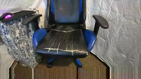 bon bon klay online show from October 2025 10:56:02 AM