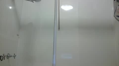 Snapshot of aussielovingxxx chatting on December 2024 10:07:01 AM Milf4u online show from December 2024 10:07:01 AM