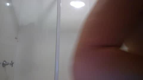 Snapshot of aussielovingxxx chatting on December 2024 09:11:01 AM Milf4u online show from December 2024 09:11:01 AM