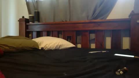 Snapshot of aussielovingxxx chatting on December 2024 02:56:01 AM Milf4u online show from December 2024 02:56:01 AM