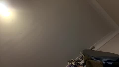 Snapshot of aussielovingxxx chatting on October 2025 10:47:01 AM Milf4u online show from October 2025 10:47:01 AM