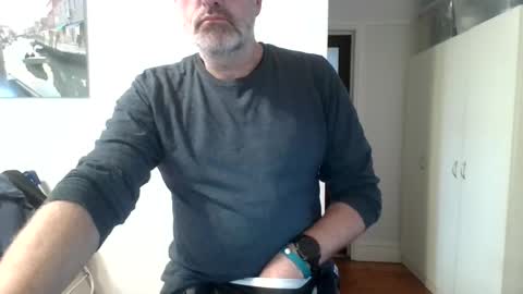aussiemaninmelbourne online show from June 2026 02:36:01 AM