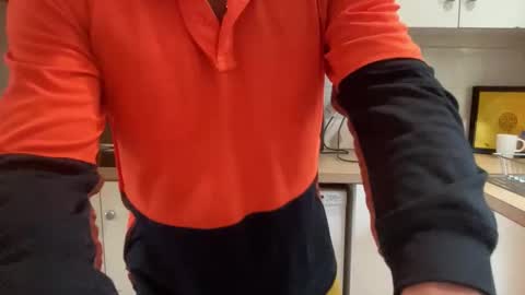 Snapshot of aussiemuscledad chatting on March 2026 10:14:01 PM AussieMuscleDad online show from March 2026 10:14:01 PM