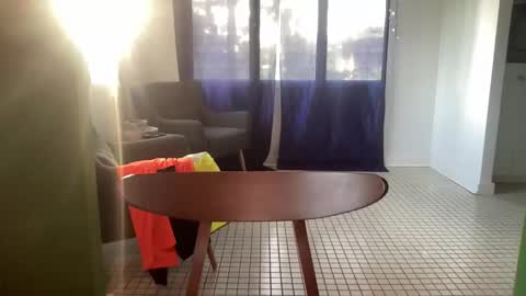 Snapshot of aussiemuscledad chatting on April 2026 10:01:01 PM AussieMuscleDad online show from April 2026 10:01:01 PM