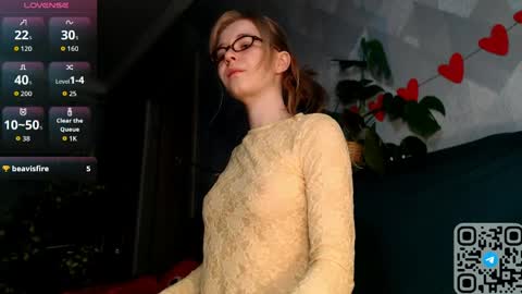 Snapshot of austeja_ona chatting on April 2026 06:20:01 PM Aya online show from April 2026 06:20:01 PM