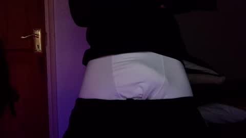 Snapshot of austineaimes chatting on January 2025 10:27:02 PM Austinaimes online show from January 2025 10:27:02 PM