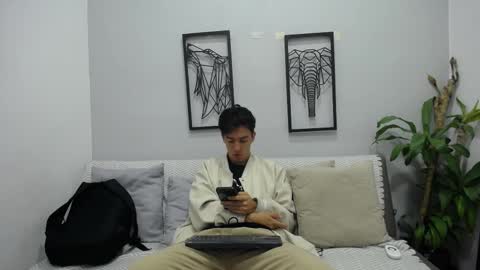 austinreeds online show from November 2025 12:27:02 PM