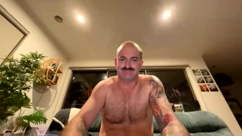 Snapshot of austintoner85 chatting on April 2026 09:52:02 AM austintoner85 online show from April 2026 09:52:02 AM