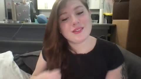 Snapshot of autumngoddessxo chatting on March 2026 02:33:01 PM AutumnGoddessXO online show from March 2026 02:33:01 PM