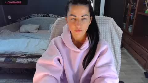 Snapshot of ava__doll chatting on April 2026 11:24:01 AM Ava online show from April 2026 11:24:01 AM