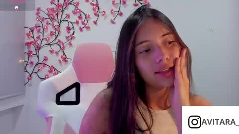 Snapshot of ava_broown chatting on May 2026 01:12:02 AM online show from May 2026 01:12:02 AM