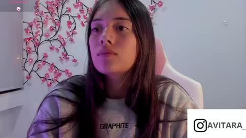 Snapshot of ava_broown chatting on May 2026 01:25:02 AM online show from May 2026 01:25:02 AM