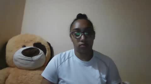 Snapshot of ava_f0xy chatting on December 2024 10:29:01 PM Ava Jordana online show from December 2024 10:29:01 PM