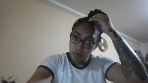 Snapshot of ava_f0xy chatting on December 2024 09:44:02 PM Ava Jordana online show from December 2024 09:44:02 PM