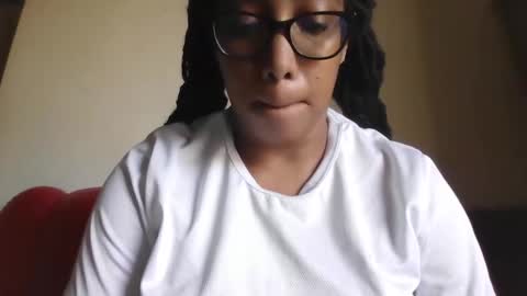 Snapshot of ava_f0xy chatting on February 2025 06:59:01 PM Ava Jordana online show from February 2025 06:59:01 PM