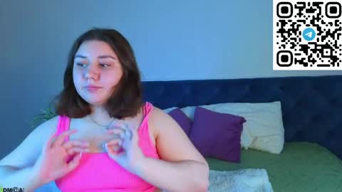 Snapshot of ava_sterling chatting on May 2026 01:57:02 AM ava_sterling online show from May 2026 01:57:02 AM