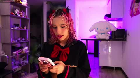 Snapshot of ava_williams_ chatting on April 2026 10:54:02 PM AVA online show from April 2026 10:54:02 PM