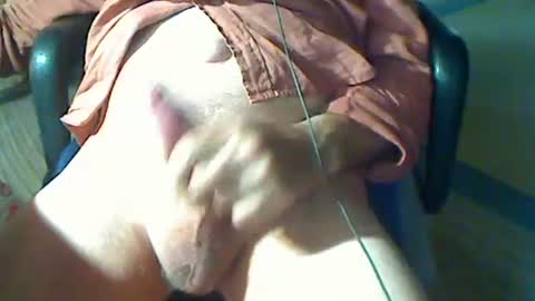 Snapshot of avan05 chatting on January 2025 12:43:02 AM avan05 online show from January 2025 12:43:02 AM