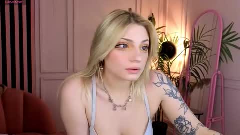 avasun online show from February 2026 10:02:02 PM