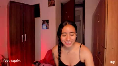 Snapshot of ave_fenix69 chatting on May 2026 02:05:02 AM Valery -- online show from May 2026 02:05:02 AM