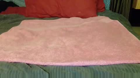 Snapshot of average_girl222 chatting on February 2025 02:44:02 PM raven blue online show from February 2025 02:44:02 PM