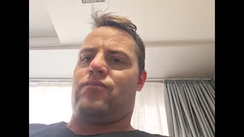 averagejoe2025 online show from February 2026 06:56:01 AM