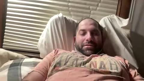 averagejoe345977 online show from February 2026 06:19:02 AM