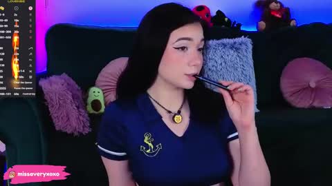 Snapshot of averywillow chatting on April 2026 10:07:02 PM AveryWillow online show from April 2026 10:07:02 PM