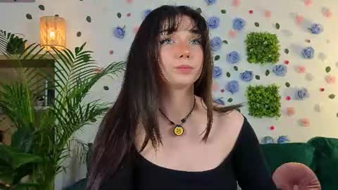 AveryWillow online show from June 2026 02:35:01 AM