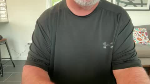 Snapshot of avgdiver chatting on April 2026 11:27:01 AM avgdiver online show from April 2026 11:27:01 AM