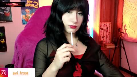 Snapshot of avi_frost chatting on January 2025 07:00:02 AM Saraaaa independent model 3 online show from January 2025 07:00:02 AM