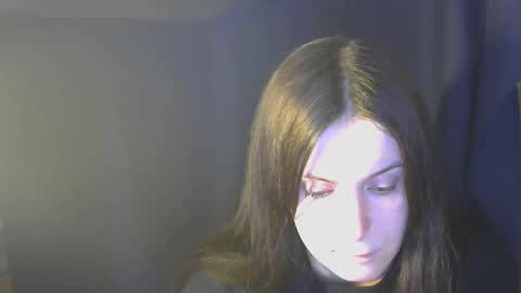 avialenne online show from March 2026 05:36:01 PM