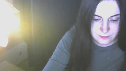 avialenne online show from April 2026 01:01:01 PM