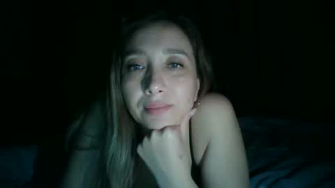 avinelra online show from April 2026 03:57:01 PM